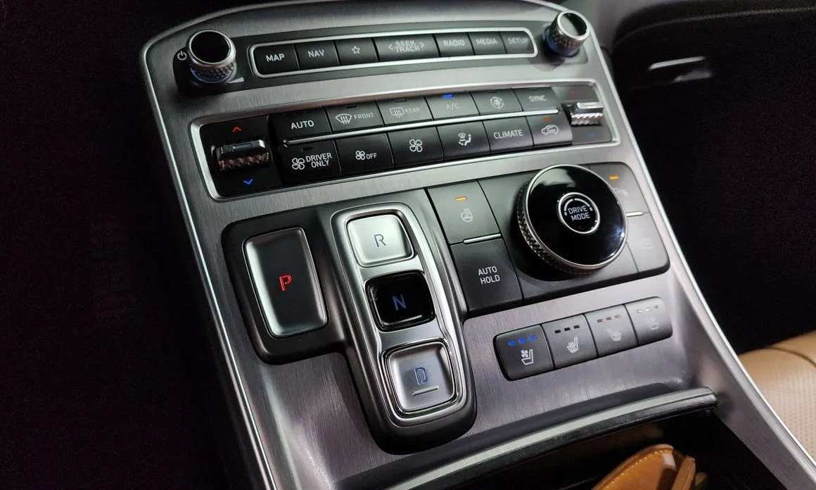 Hyundai Santafe — фото 9