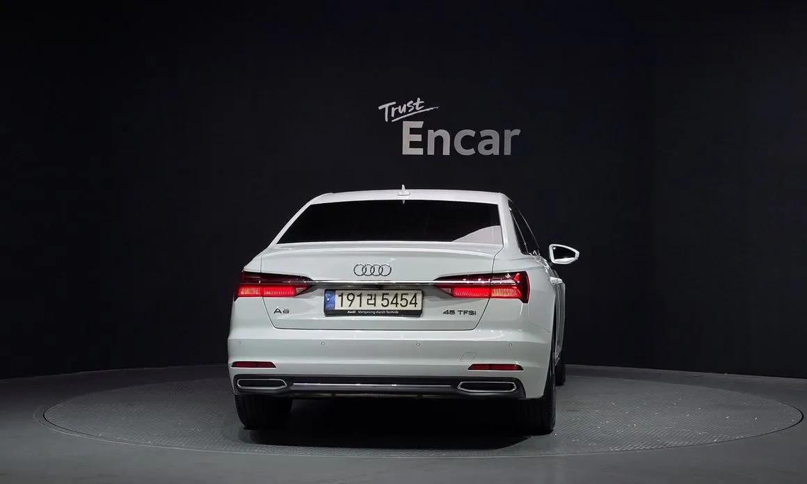 Audi A6 — фото 10