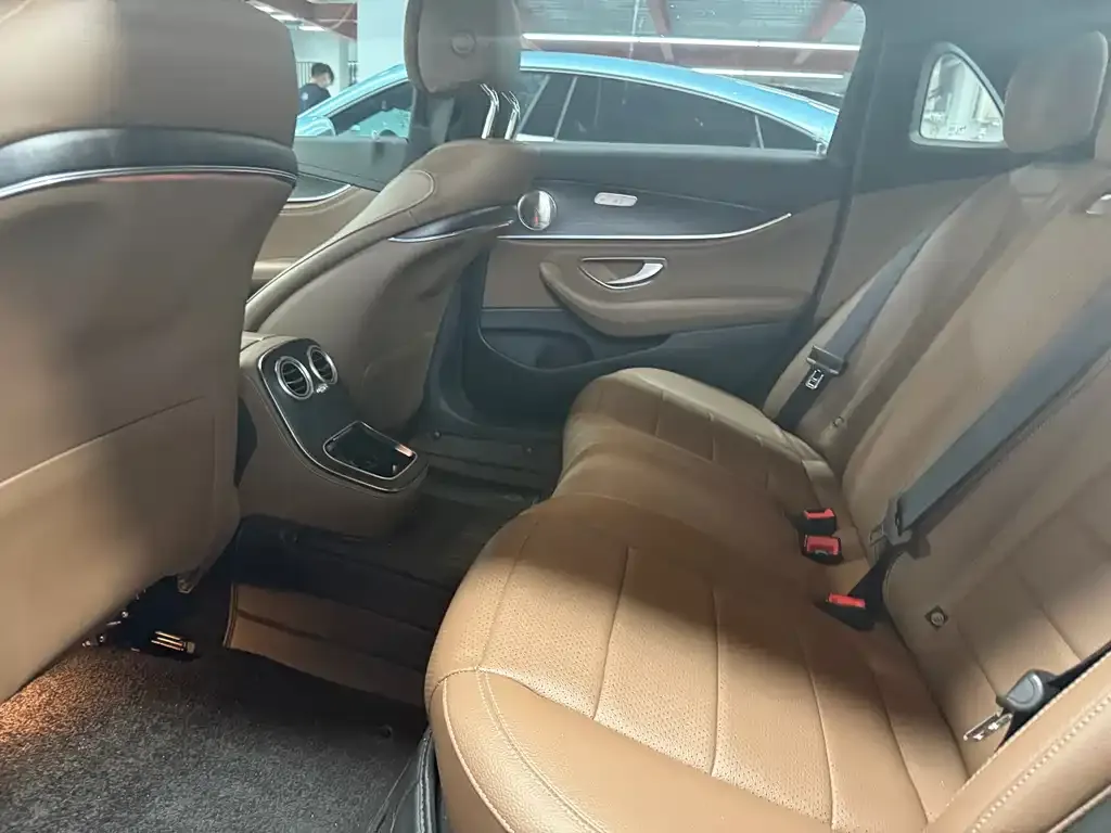 Mercedes-Benz E-Class New Energy — фото 5