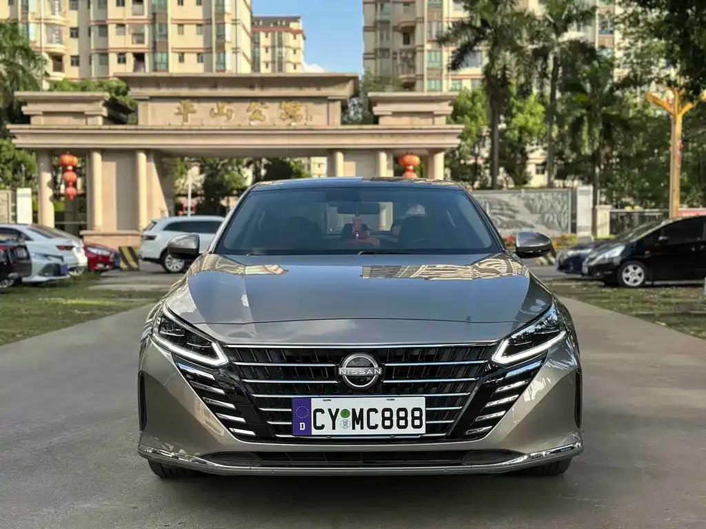 Nissan Teana — фото 7
