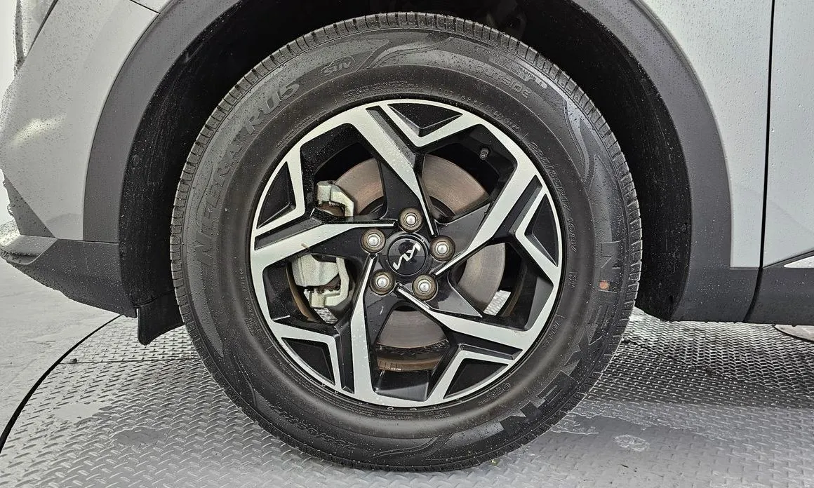 Kia Sportage — фото 10