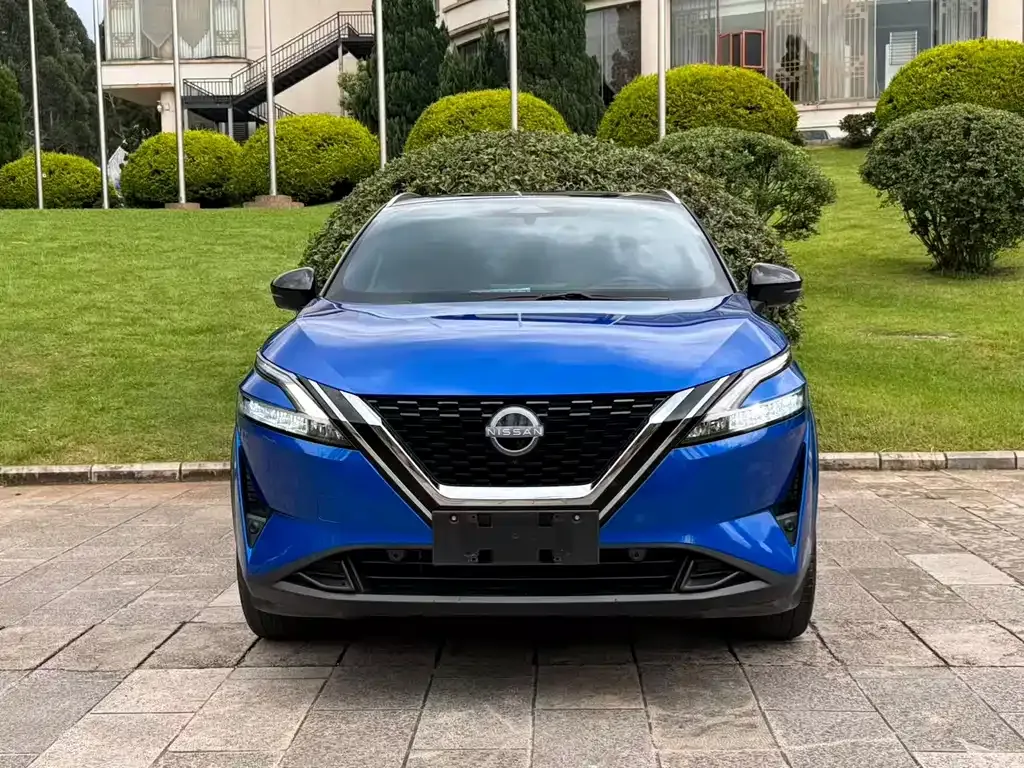 Nissan Qashqai — фото 8