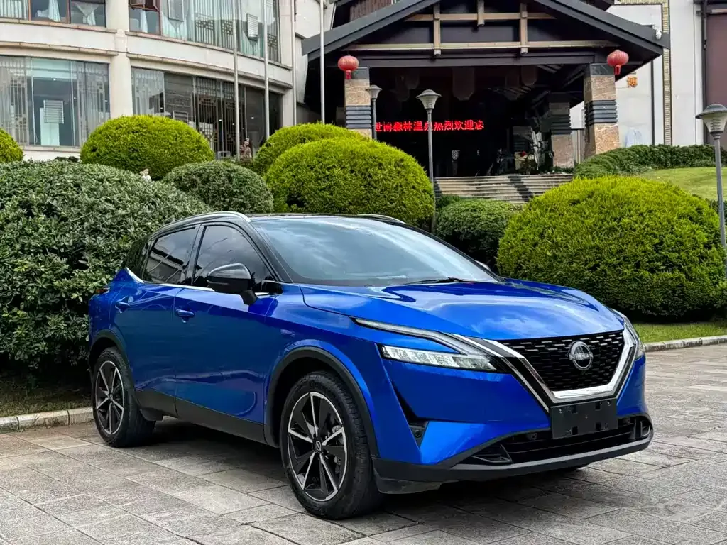 Nissan Qashqai — фото 7