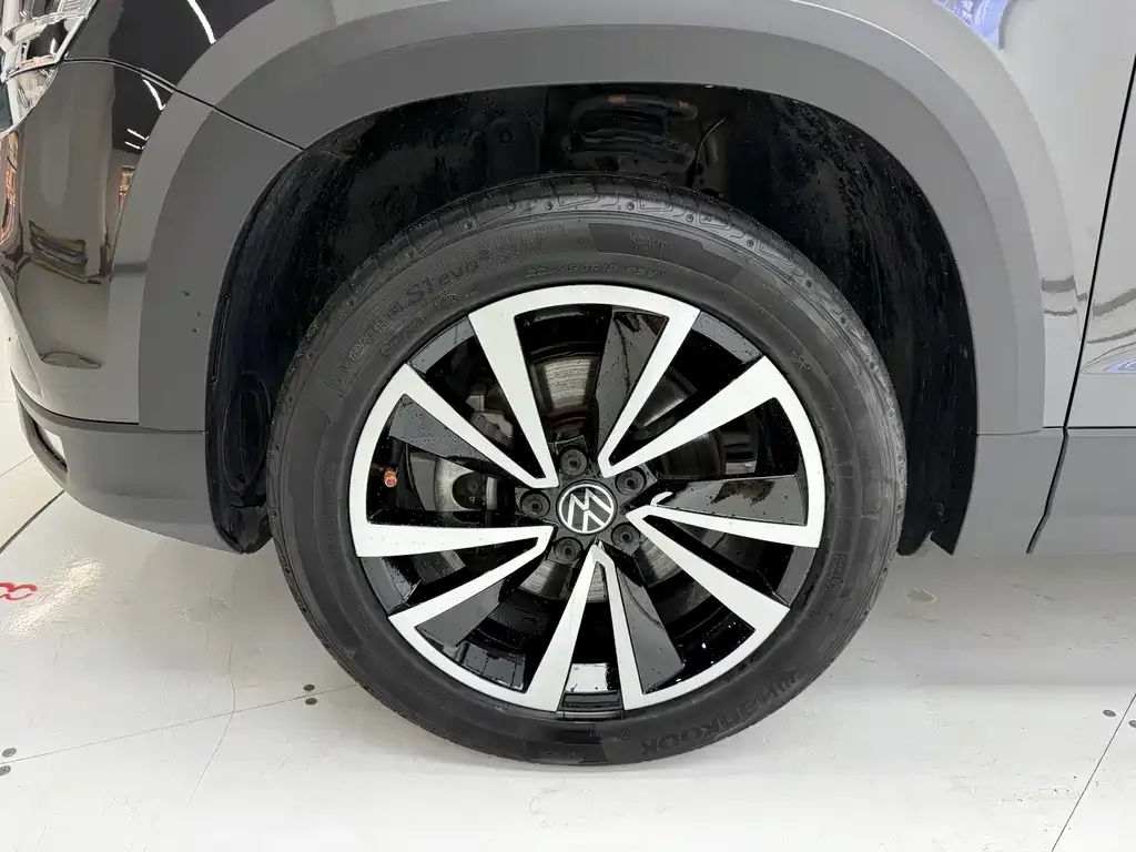 Volkswagen Tharu — фото 6