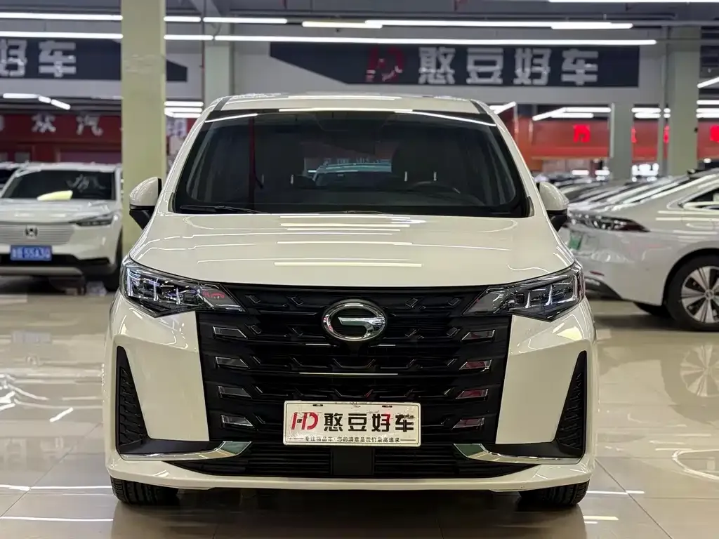 GAC Motor Trumpchi M6 — фото 7