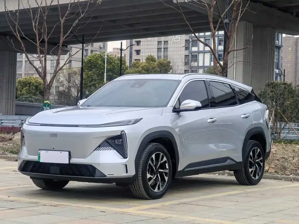 Geely Galaxy L7