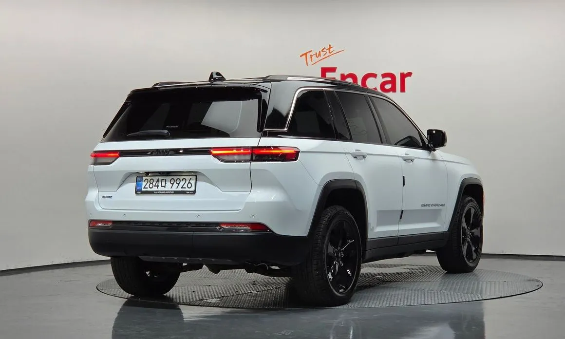 Jeep Cherokee 2023 из KR, фото 5