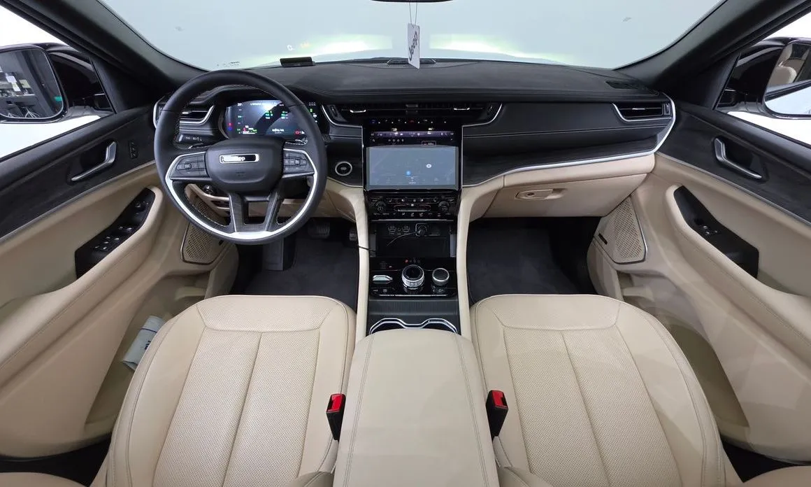 Jeep Cherokee 2023 из KR, фото 9