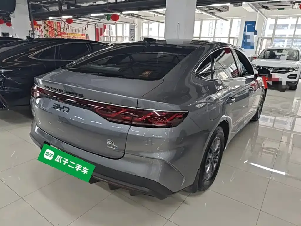 BYD Qin L — фото 8