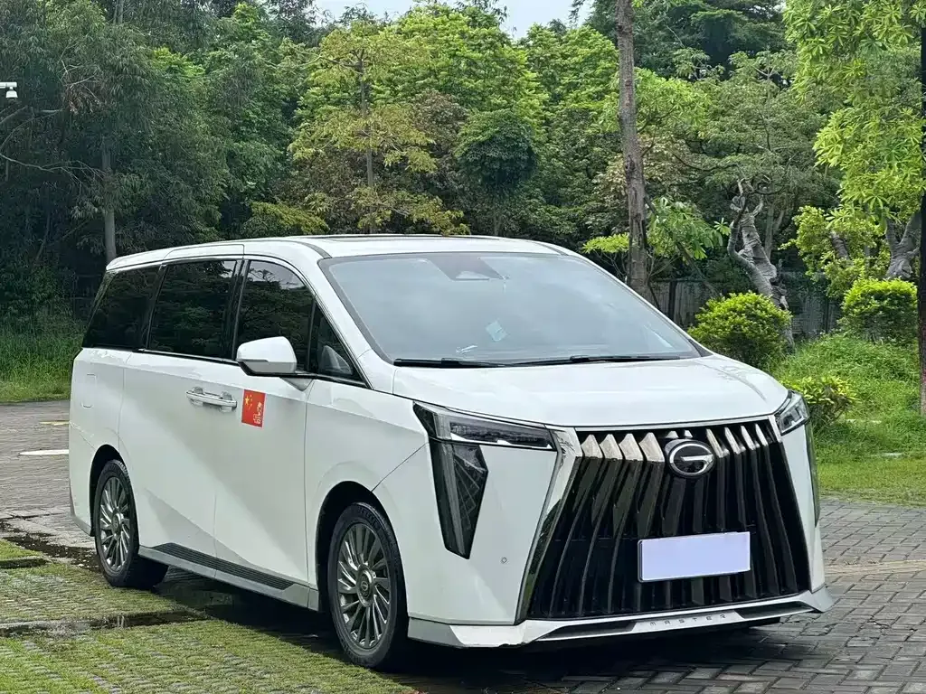 GAC Motor Trumpchi M8 — фото 10