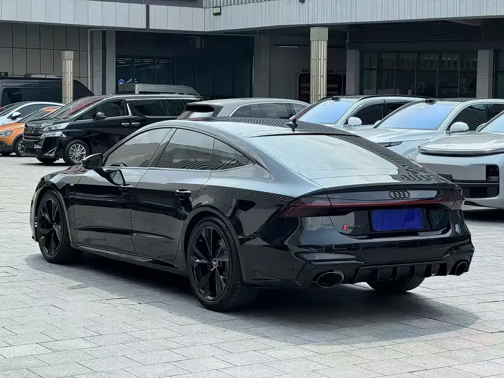 Audi A7 — фото 9