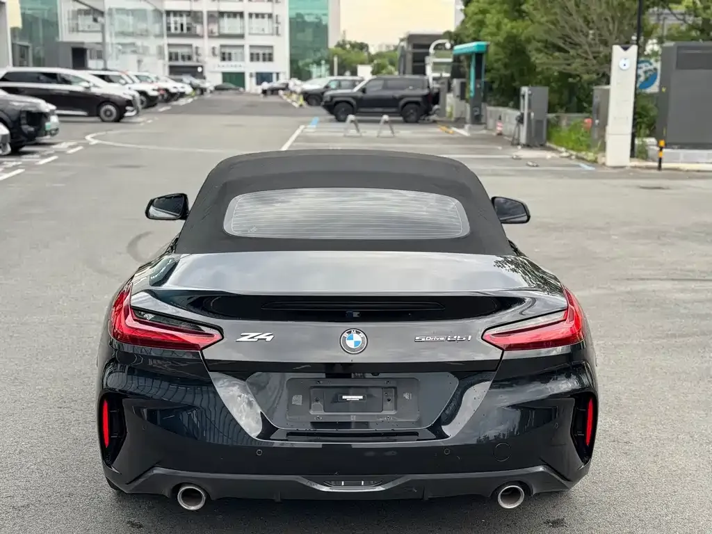 BMW Z4 — фото 7