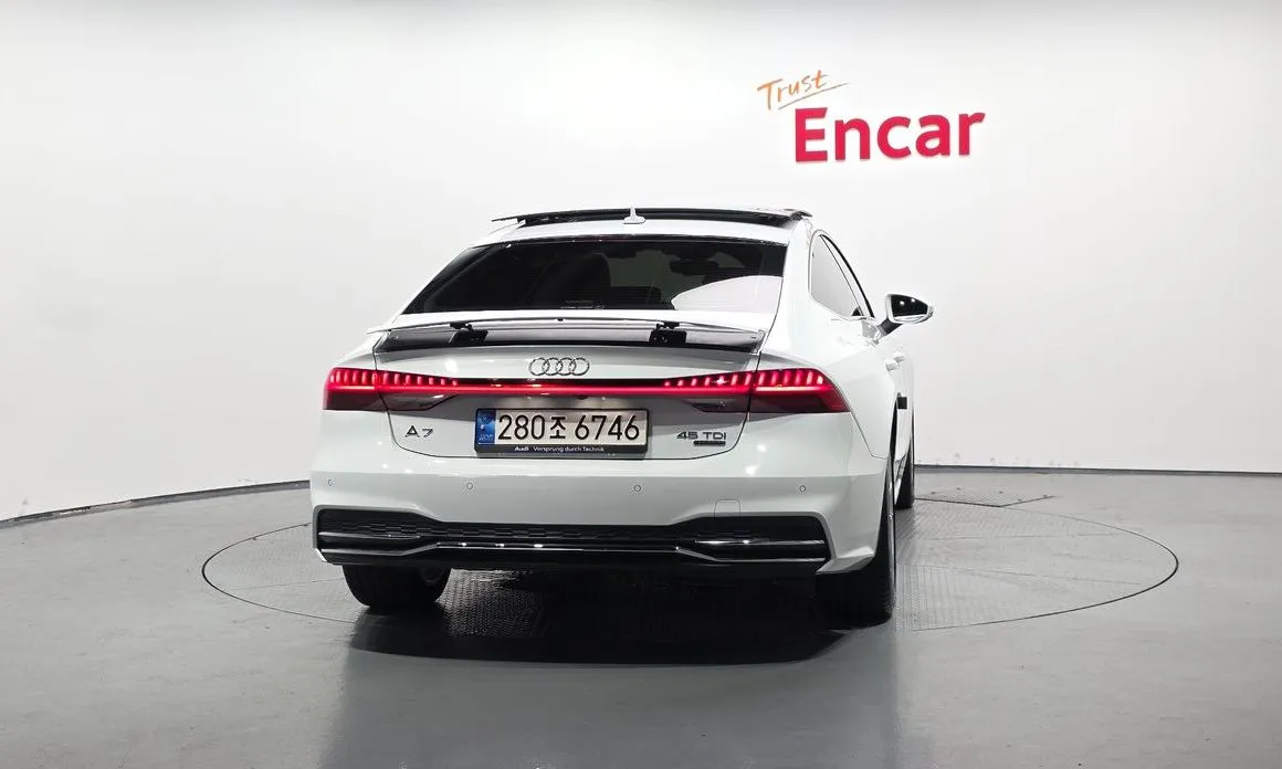 Audi A7 — фото 2