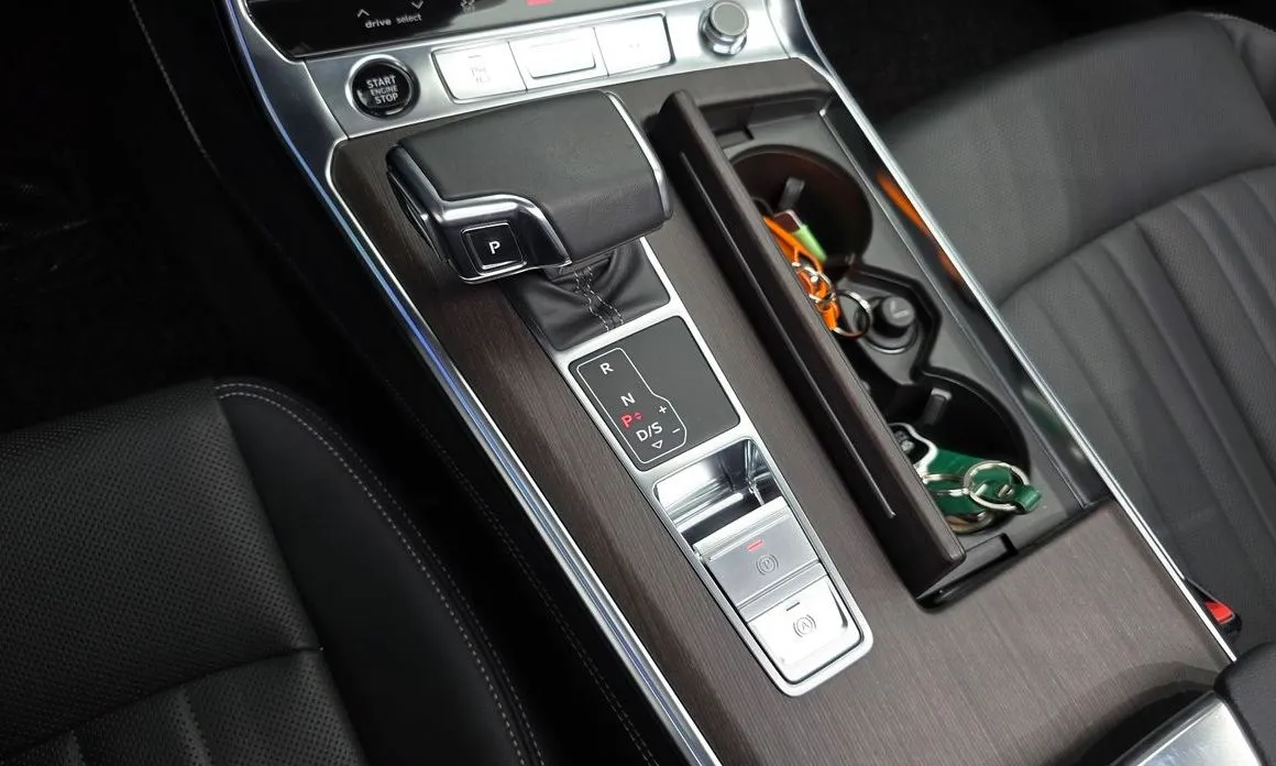 Audi A7 — фото 9