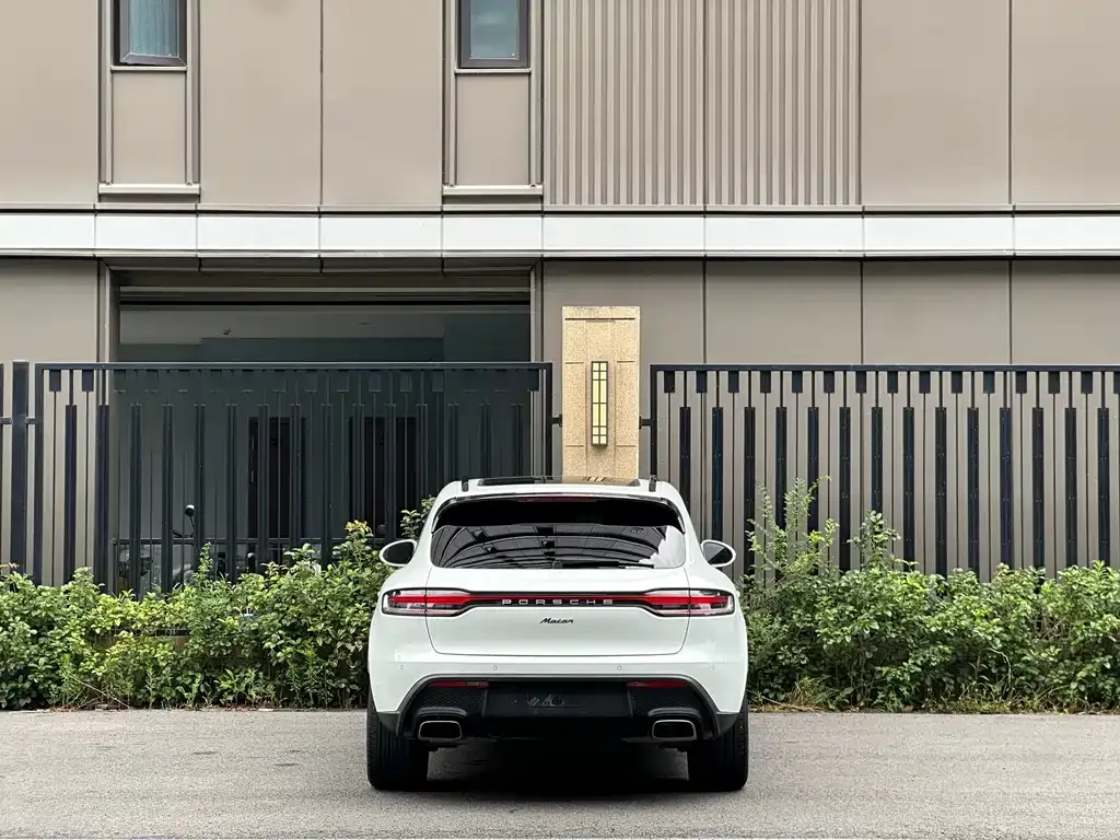 Porsche Macan — фото 3