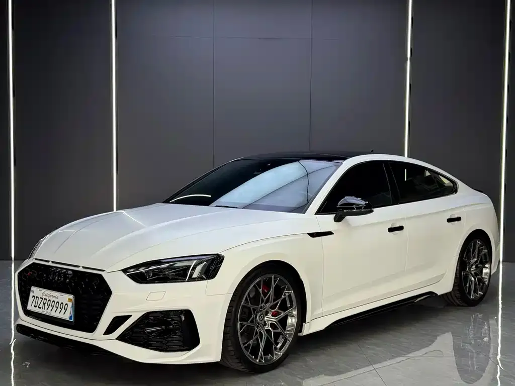 Audi RS 5 — фото 1