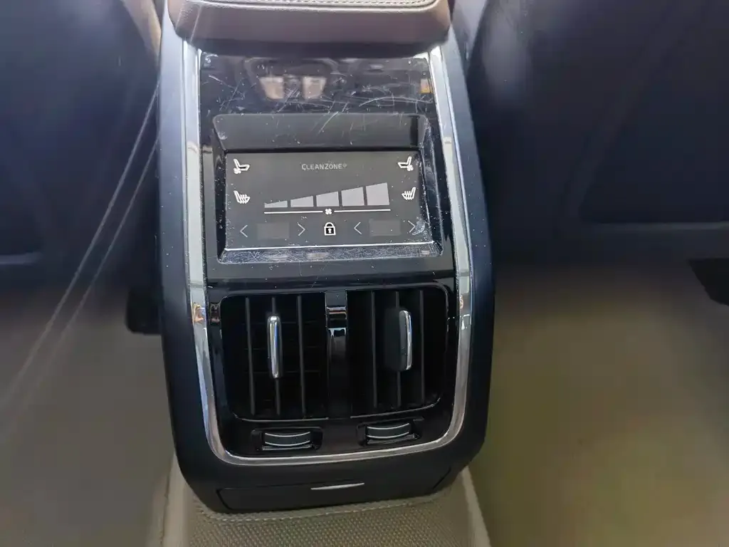 Volvo S90 — фото 2