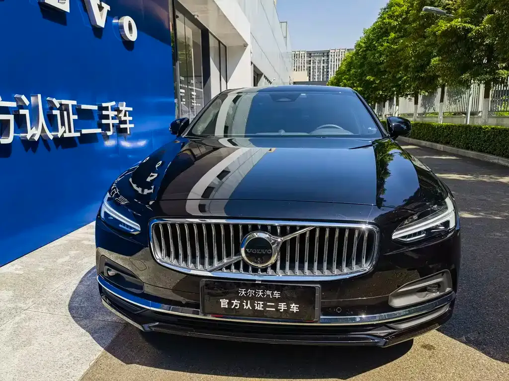 Volvo S90 — фото 9
