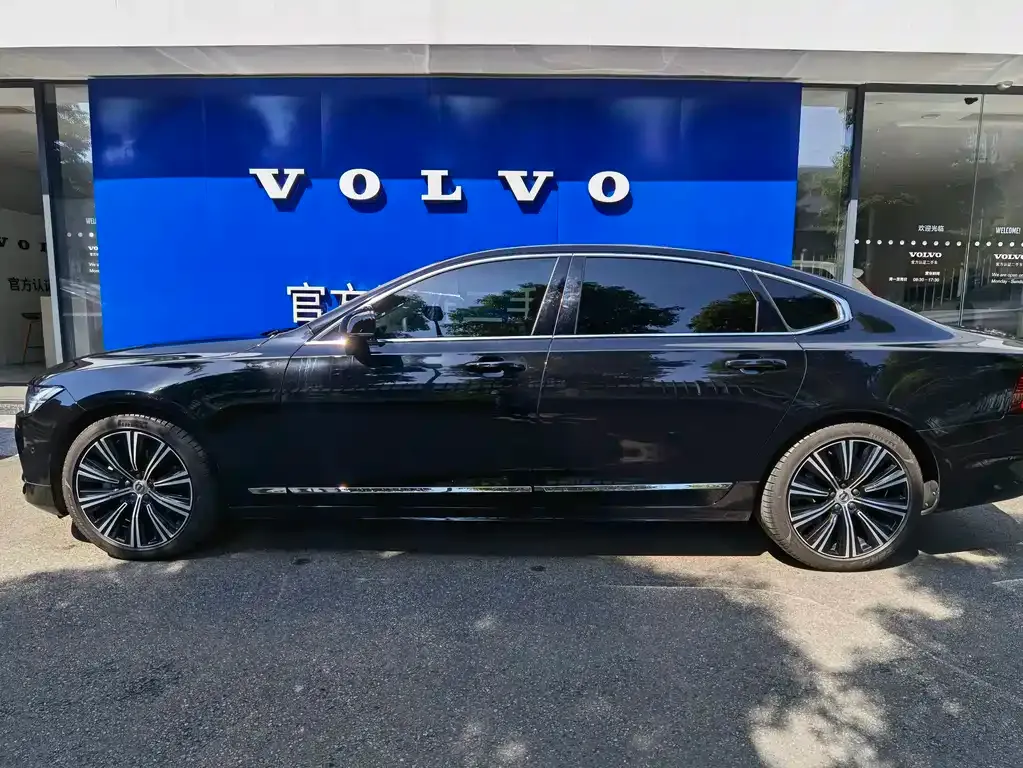 Volvo S90 — фото 8