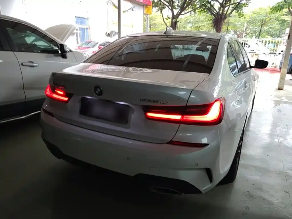 BMW 3 Series — фото 10