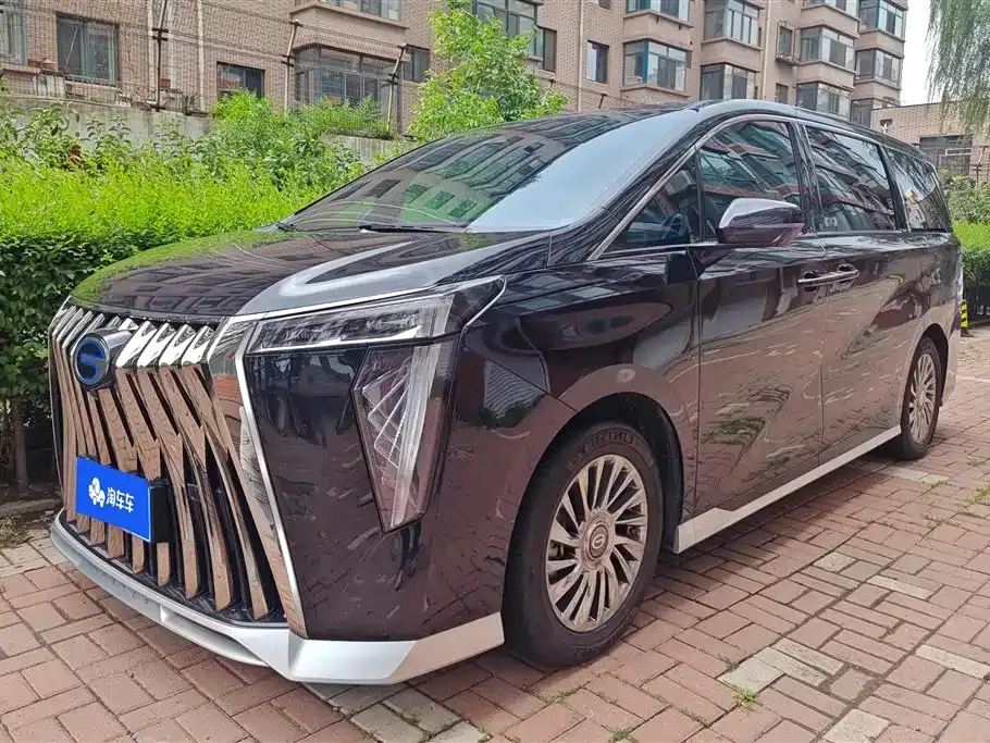 GAC Motor Trumpchi M8 — фото 1