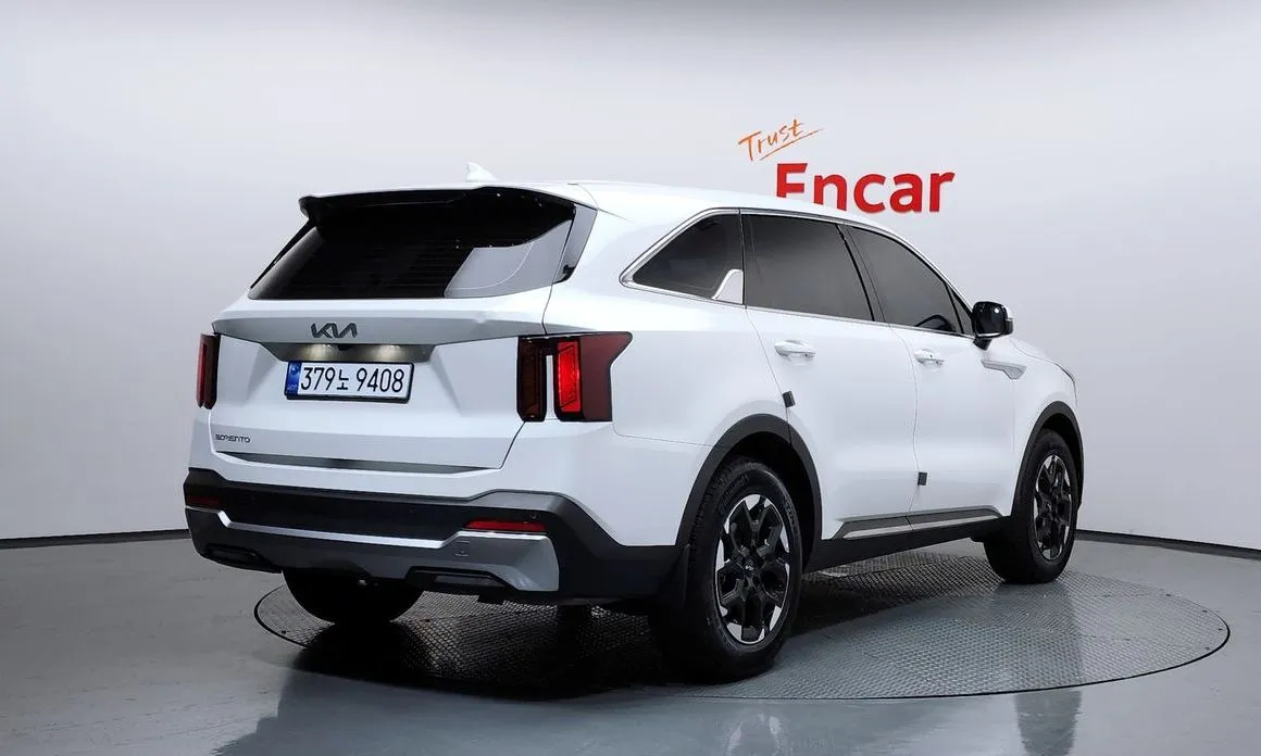 Kia Sorento — фото 5