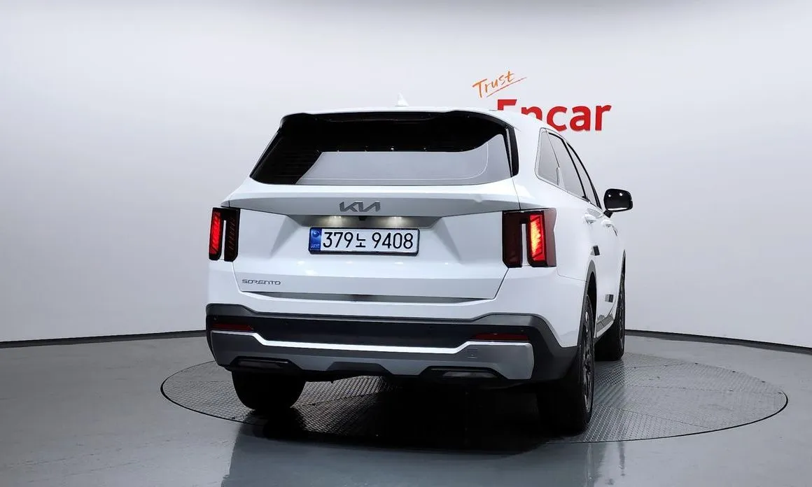 Kia Sorento — фото 3