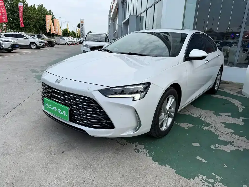 Buick Regal — фото 1