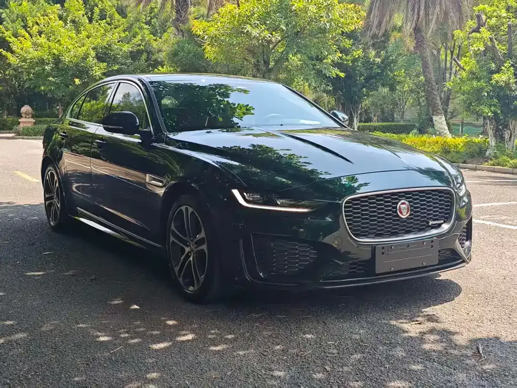 Jaguar XEL — фото 1