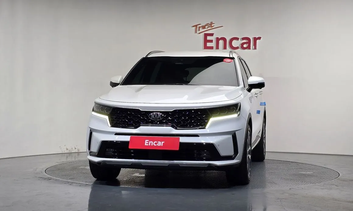 Kia Sorento — фото 6