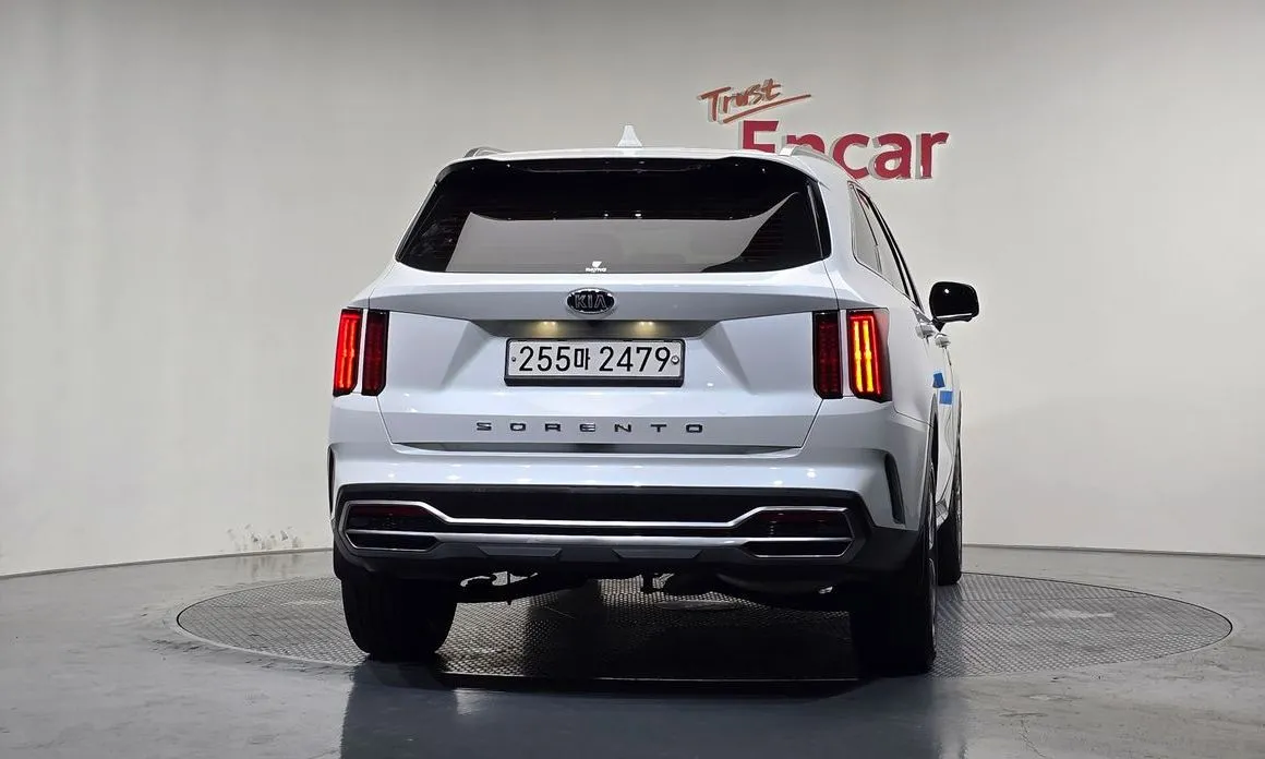 Kia Sorento — фото 3