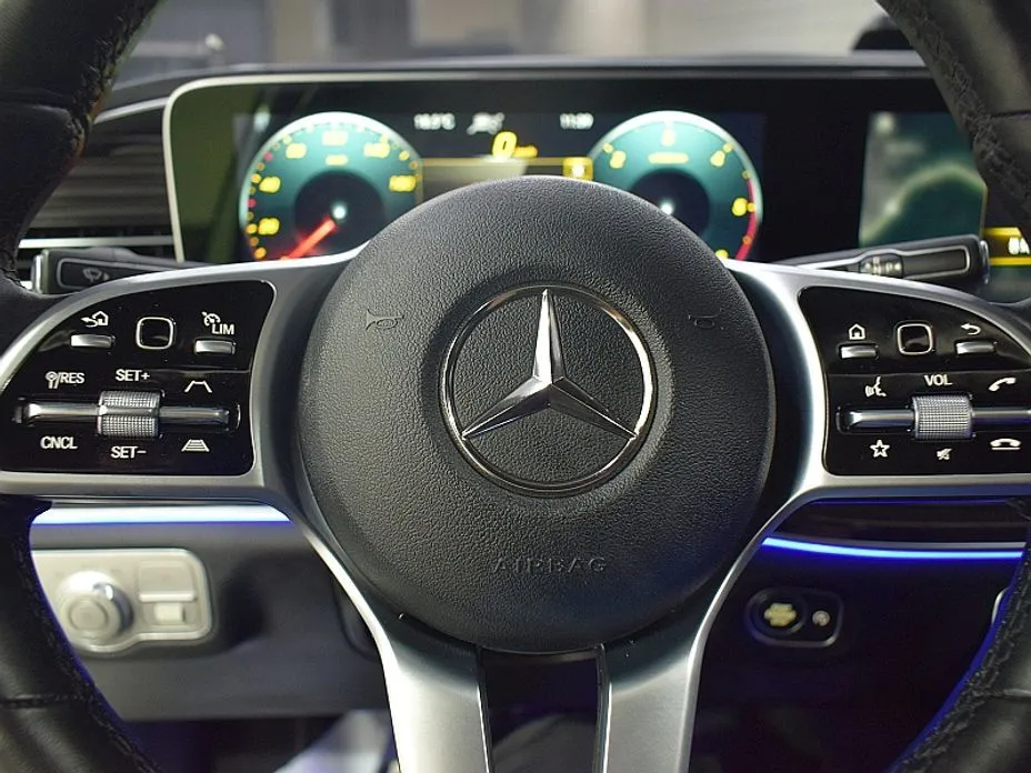 Mercedes-Benz GLE-Class — фото 10