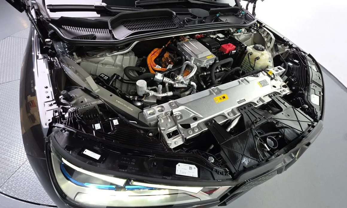 BMW iX 2023 из KR, фото 9