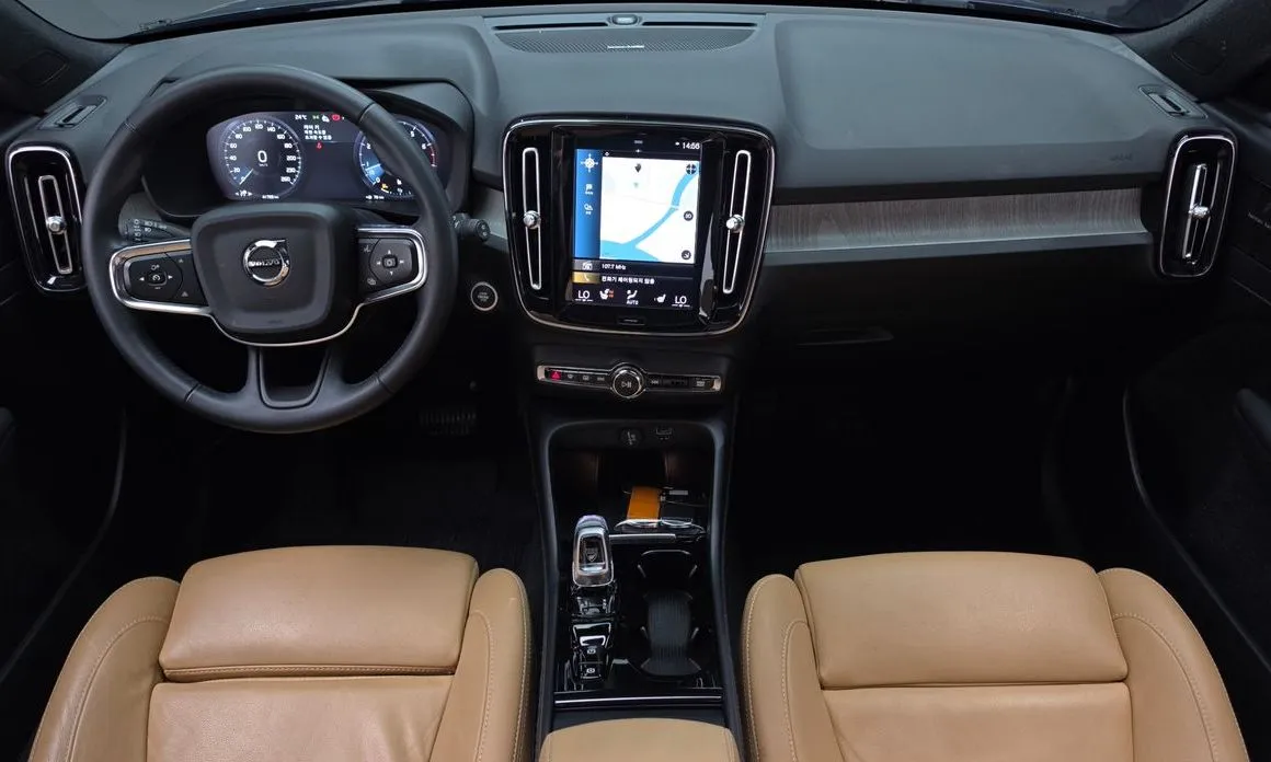 Volvo XC40 2021 из KR, фото 3
