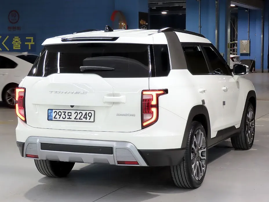 KG Mobility (Ssangyong) Torres — фото 4