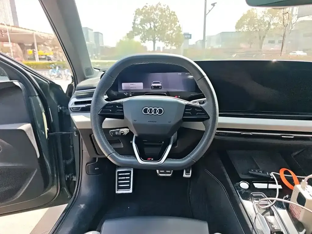 Audi A5L — фото 5