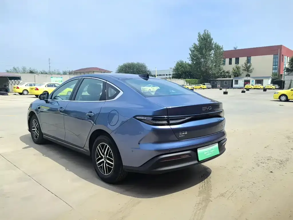 BYD Seal 05 DM-i 2025 из CN, фото 4