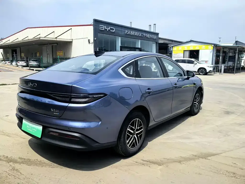 BYD Seal 05 DM-i 2025 из CN, фото 3