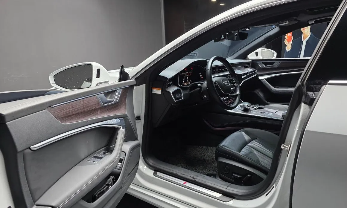 Audi A7 — фото 10