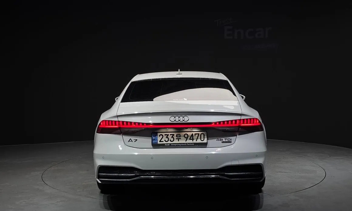 Audi A7 — фото 9
