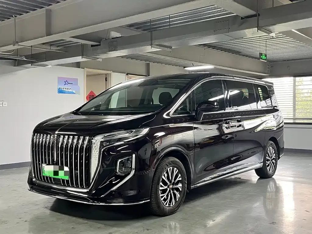 Hongqi HQ9 — фото 1