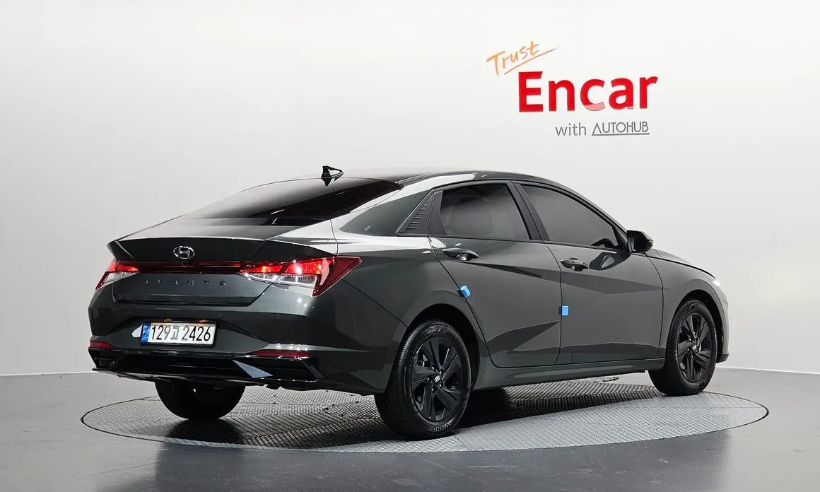 Hyundai AVANTE — фото 2