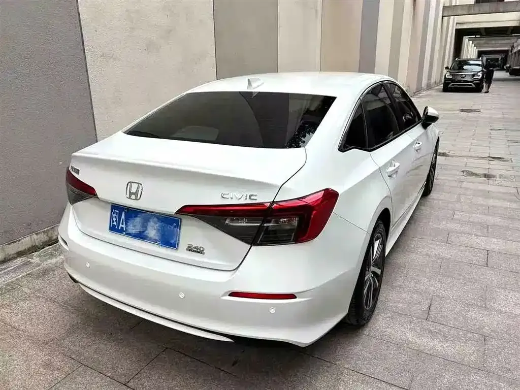Honda Civic — фото 7
