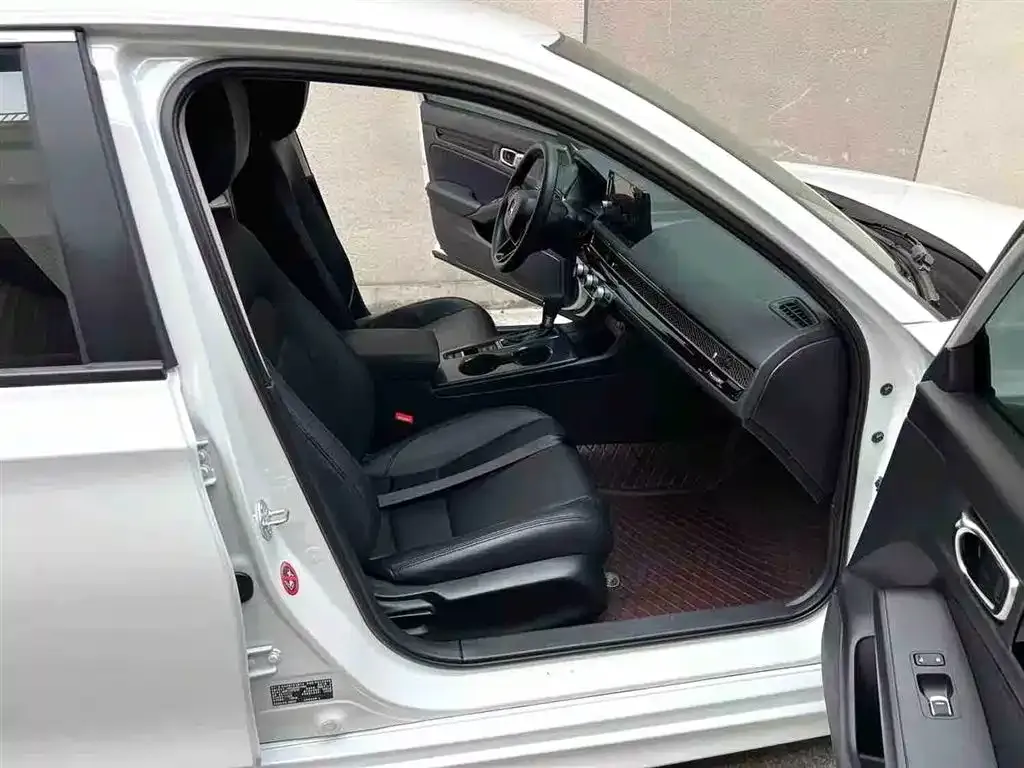 Honda Civic — фото 3