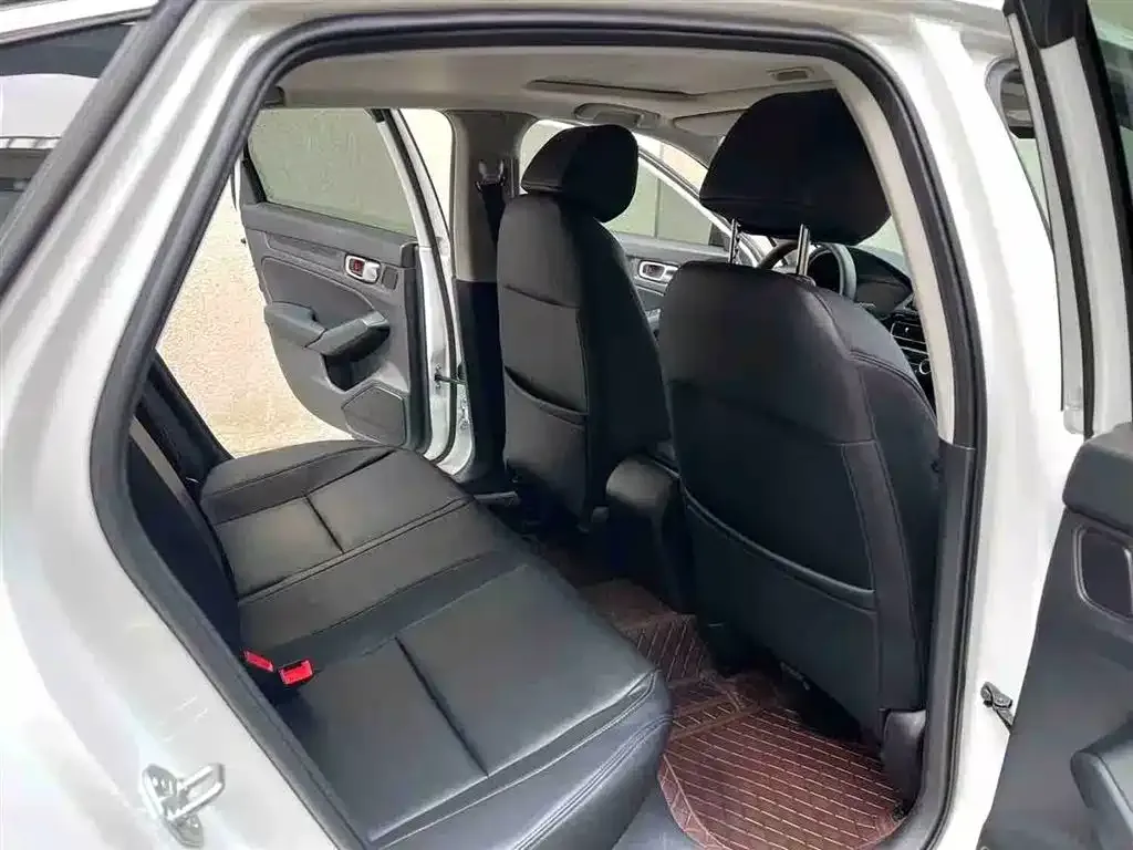 Honda Civic — фото 6