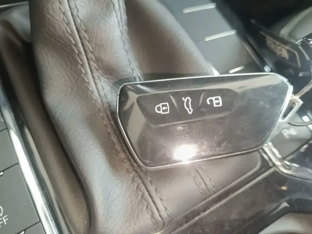 Volkswagen Passat — фото 6