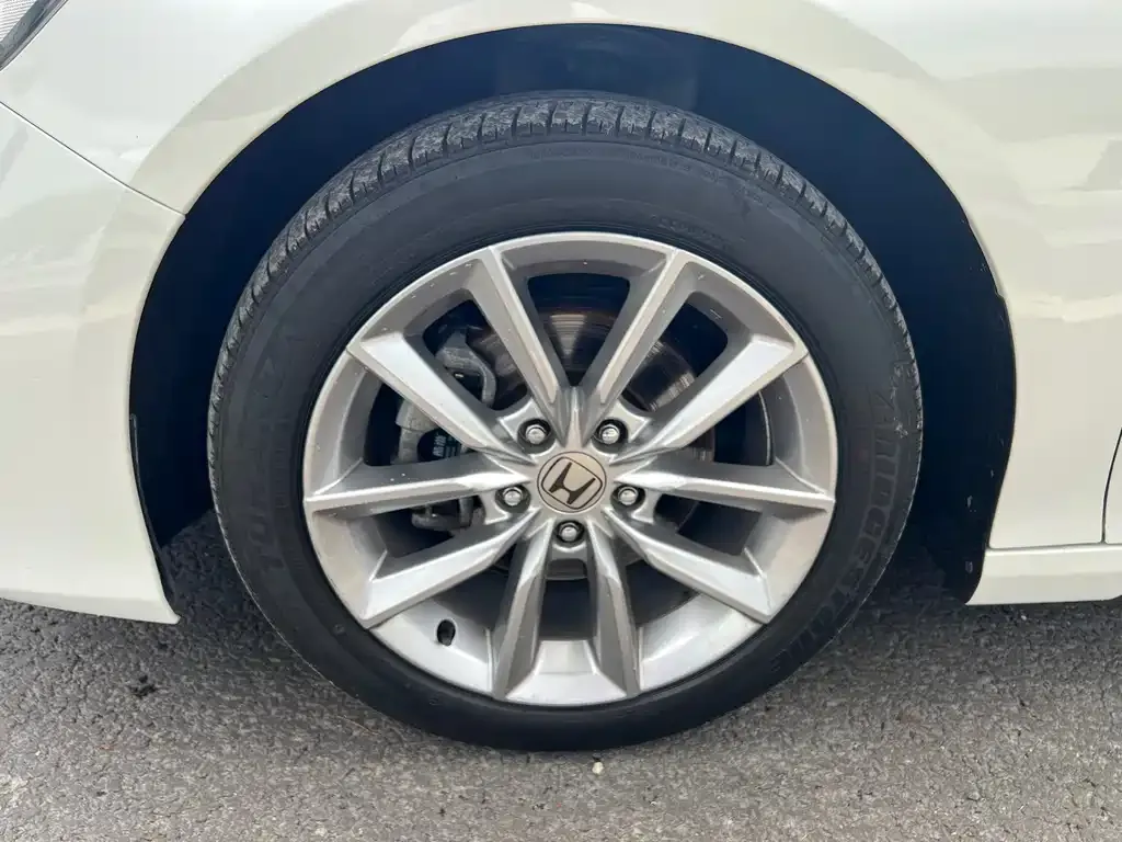 Honda Accord — фото 4
