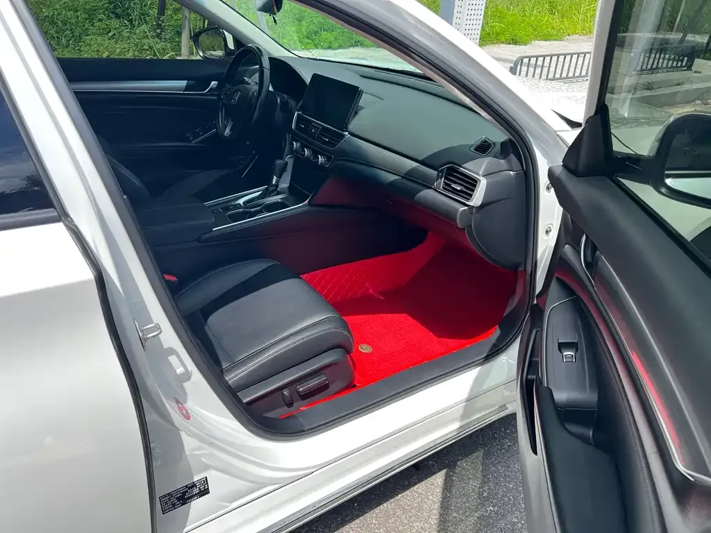 Honda Accord — фото 2