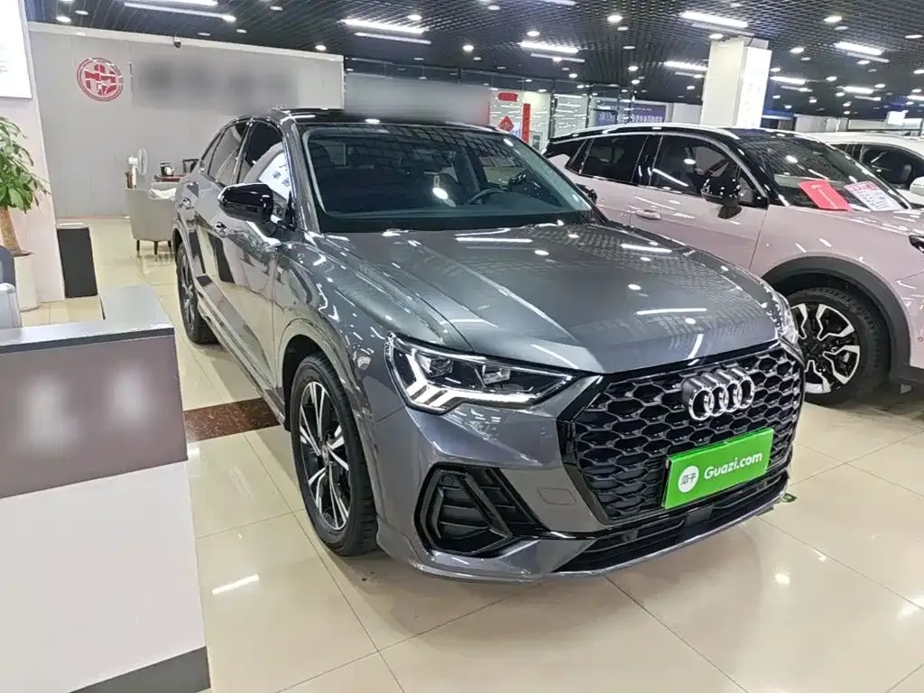 Audi Q3 Sportback — фото 2