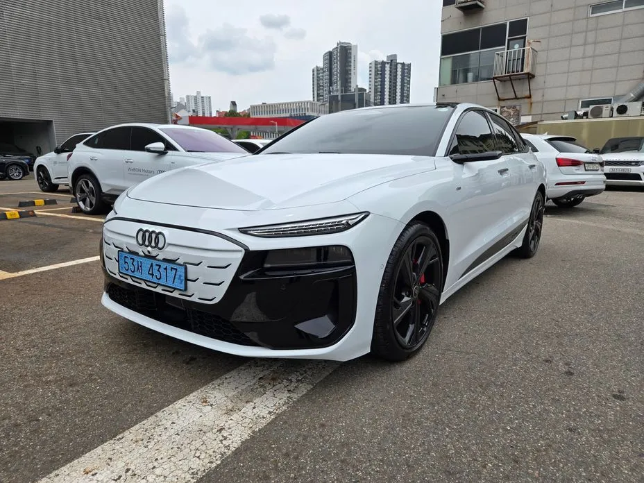 Audi A6 e-Tron